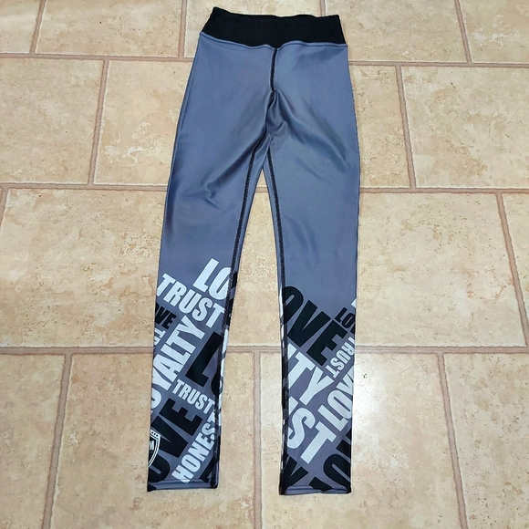 High waisted leggings! - Picture 1 of 5